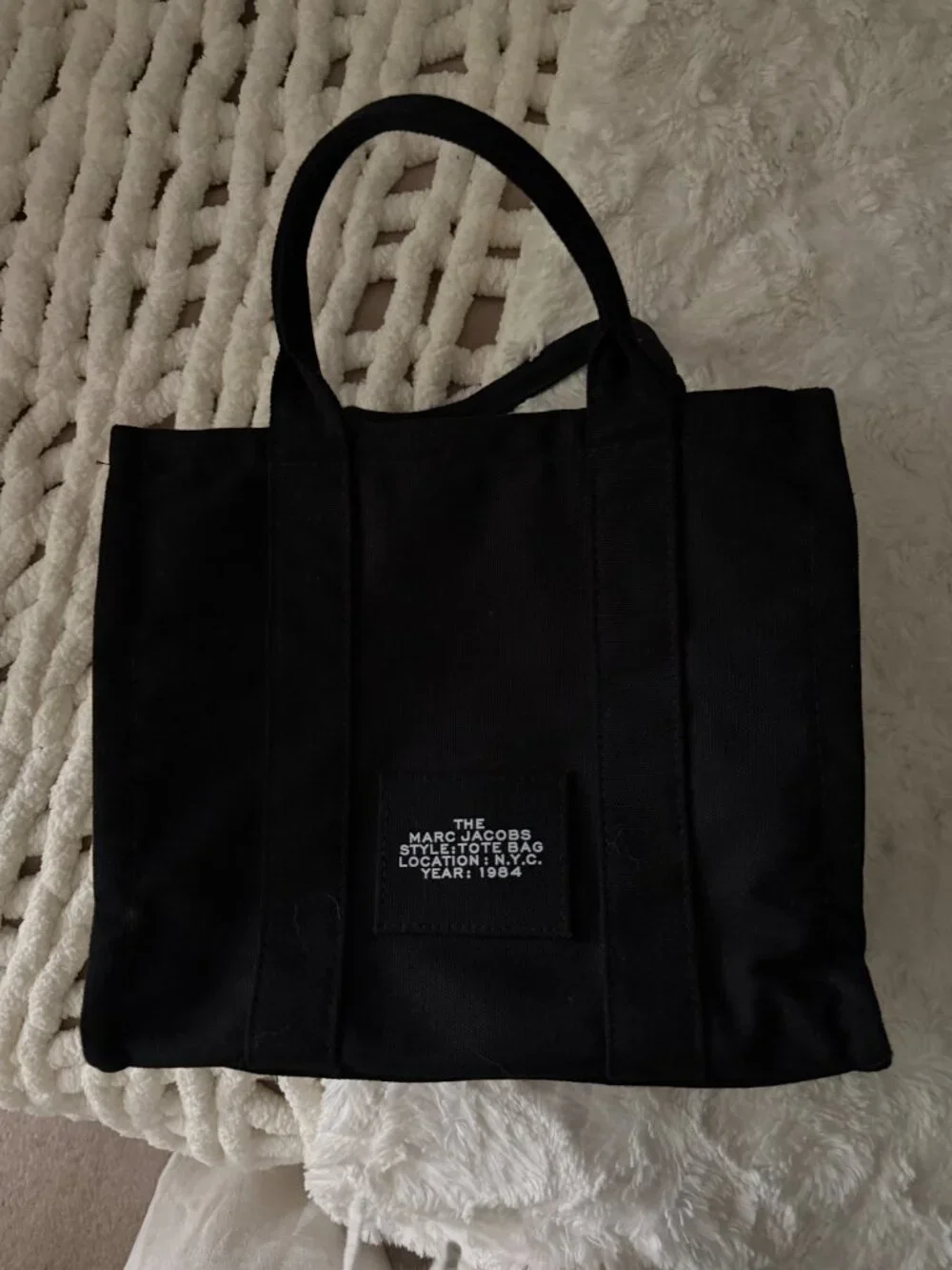 black small marc jacobs THE TOTEBAG